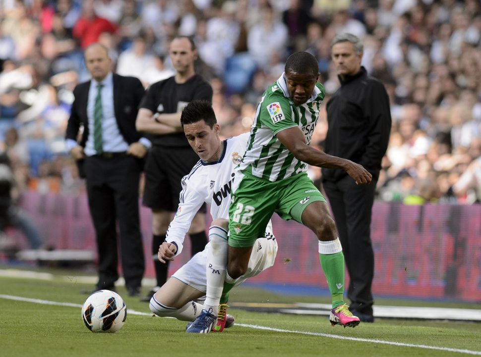 Valencia complete Pabon signing from Monterrey | FourFourTwo