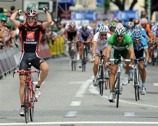 Stage 1 - Valverde wins as Hushovd leads the Dauphiné for the first time