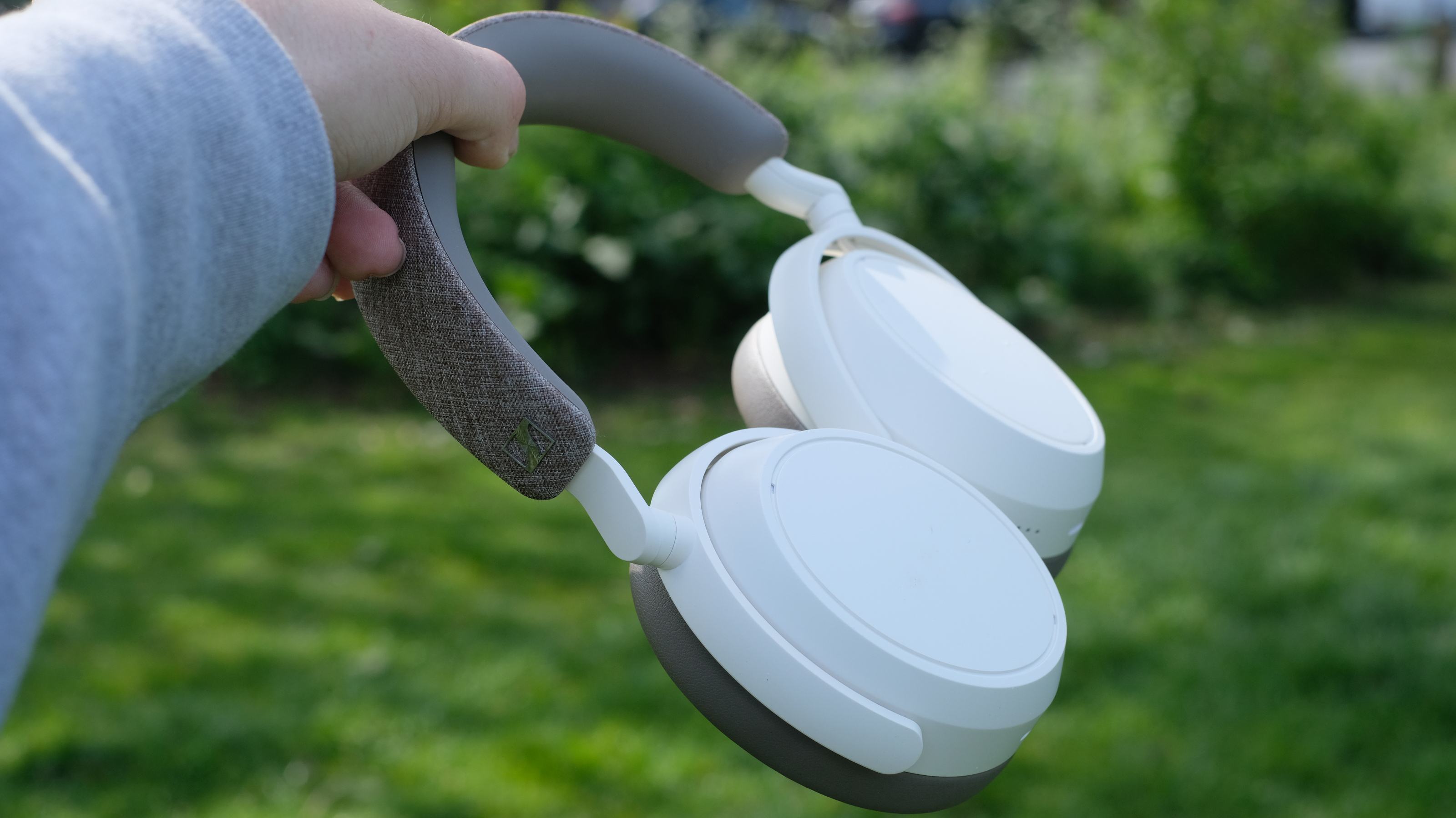 Photograph of Sennheiser Momentum 4 headphones