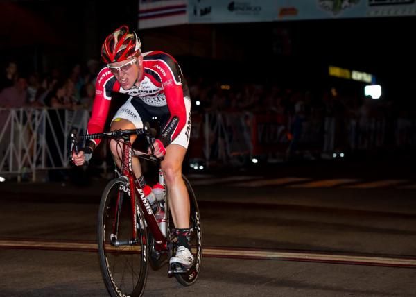 Jackie Simes (Jamis-Sutter Home) on the attack late in the Terrapin Twilight Crit