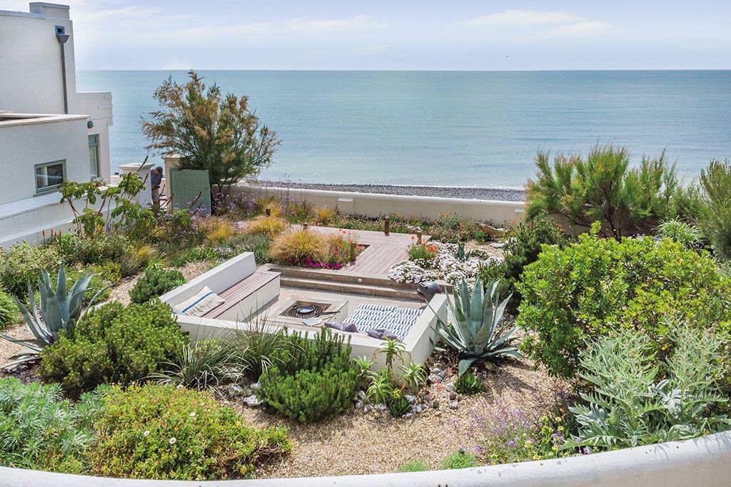 Houses for sale with impressive gardens: Mermaid Cottage, St Margaret&rsquo;s Bay