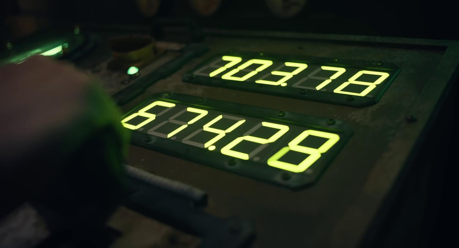 A submarine readout display