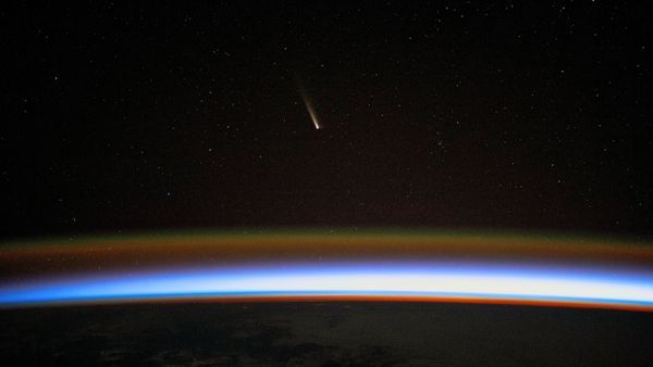 Comet Tsuchinshan–ATLAS above Earth taken from the International Space Station