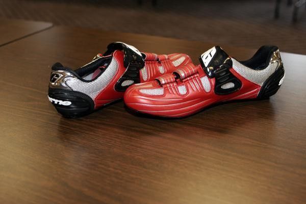 Another look at the Gaerne Elios carbon soled shoes.