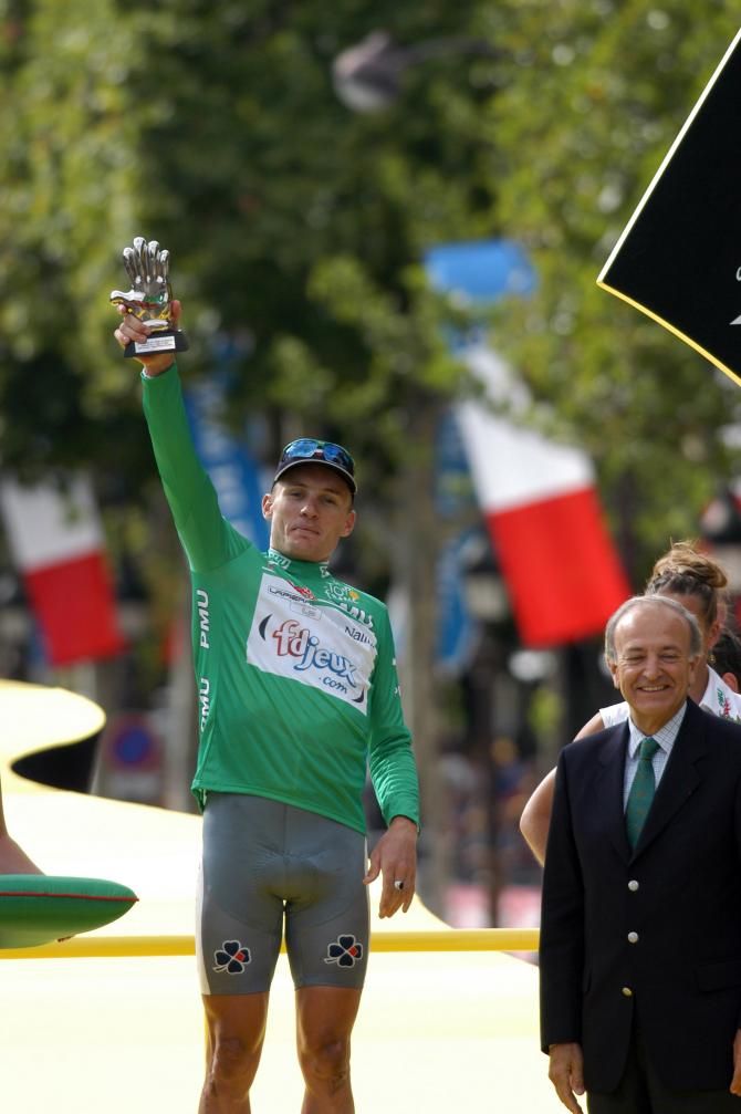 Cooke celebrating his green jersey victory