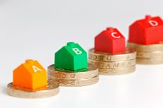 houses on pound coins