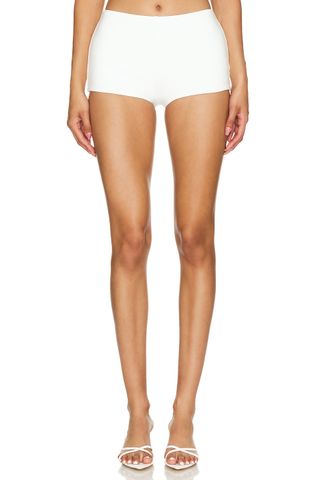 Roxie Hot Short