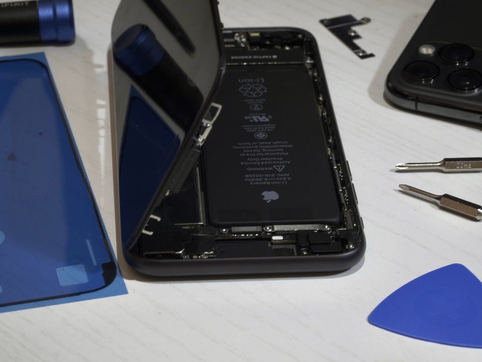 How and when to replace your iPhone's battery iMore