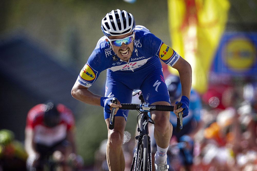 Julian Alaphilippe (Quick-Step Floors) wins 2018 Fleche Wallonne