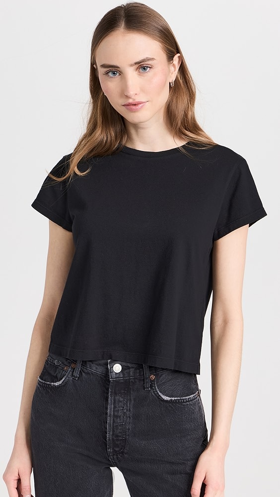 Adine Shunken Tee - Black