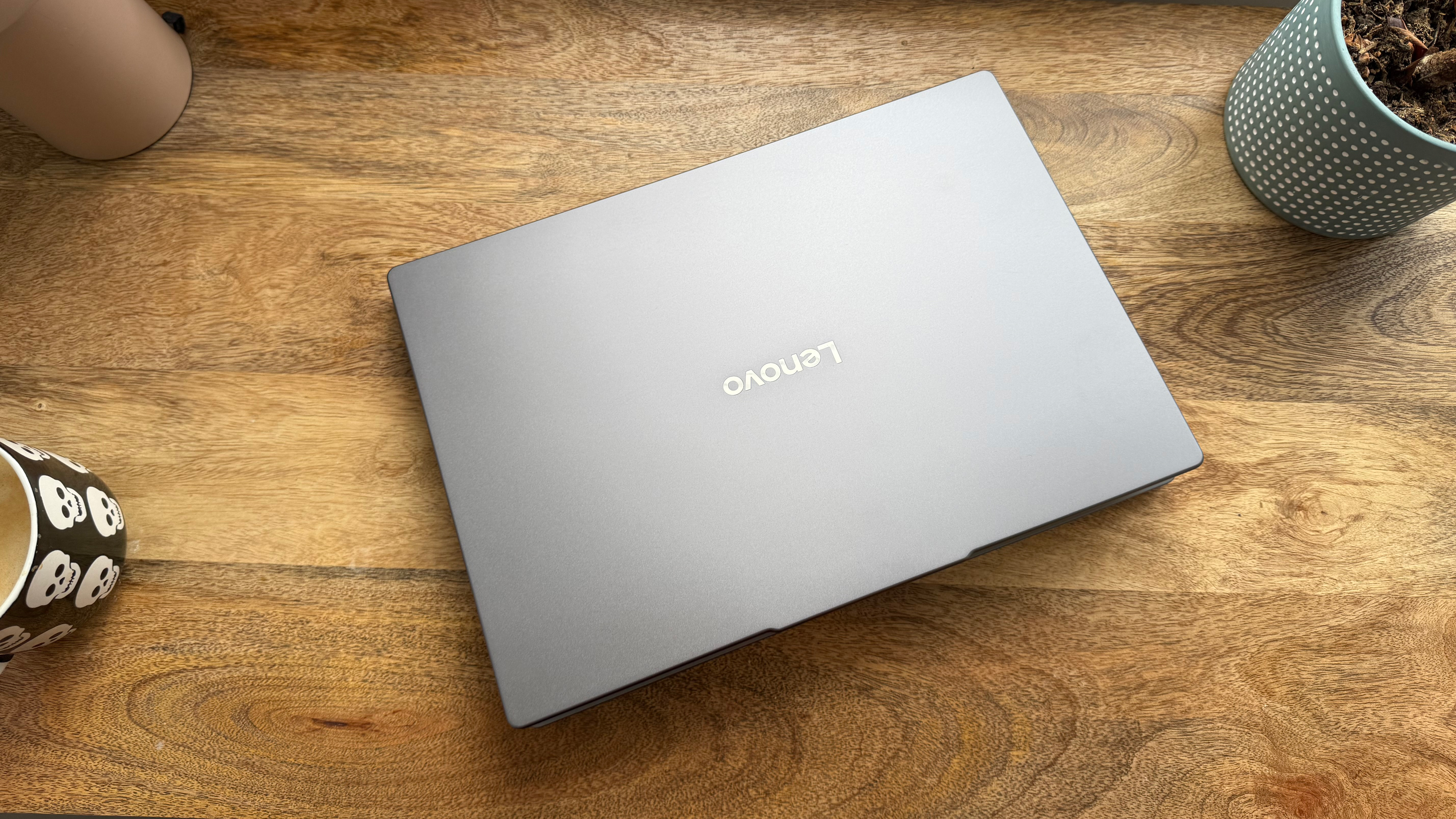 The Lenovo IdeaPad Slim x3 on a desk