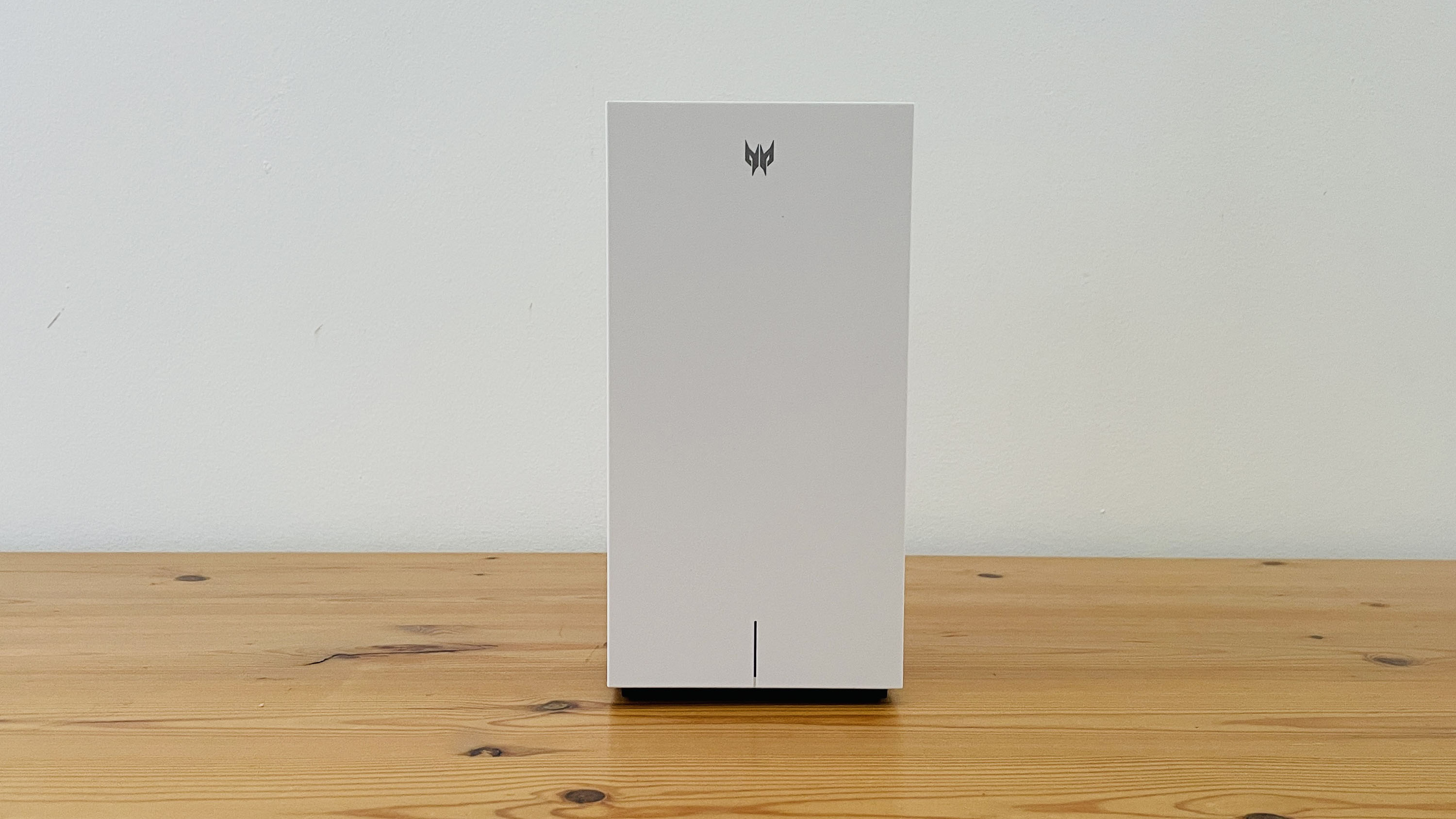 Predator Connect T7 front facing