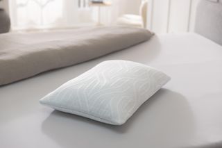 Tempur Cloud Air Smartcool™ Medium Pillow