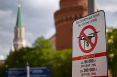 Drone explodes over Kremlin