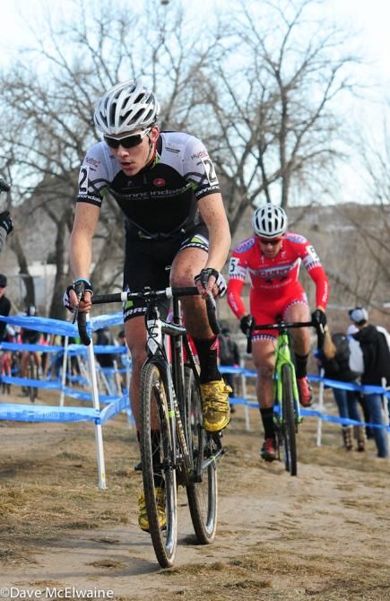 Curtis White (Cannondale-Cyclocrossworld.com) trying to stay with Owen