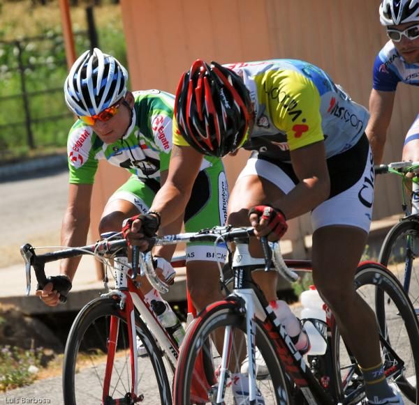 Oscar Pachon during stage three of the Vuelta Chile.