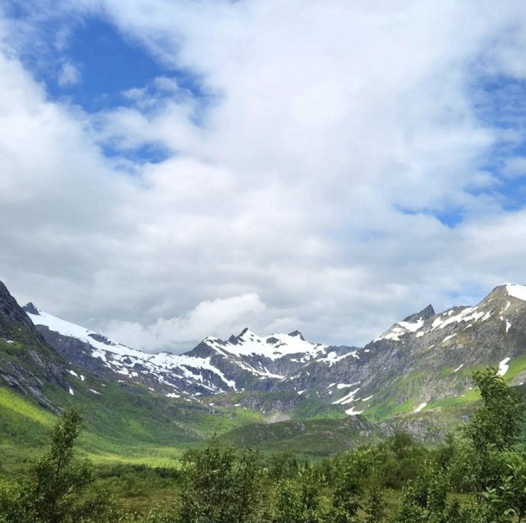 GuruShots - Vivid Landscapes March 2026
