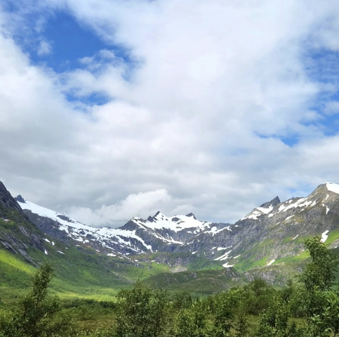 GuruShots - Vivid Landscapes March 2026