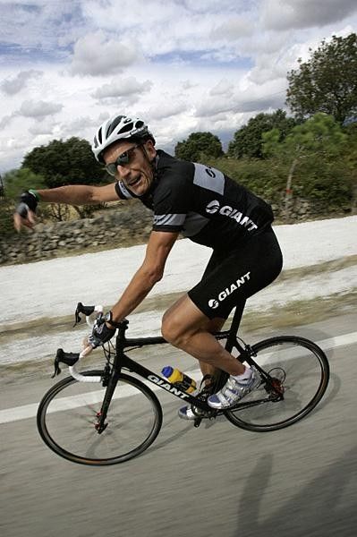 Giant's Tom Davies just loves to ride his TCR Advanced!