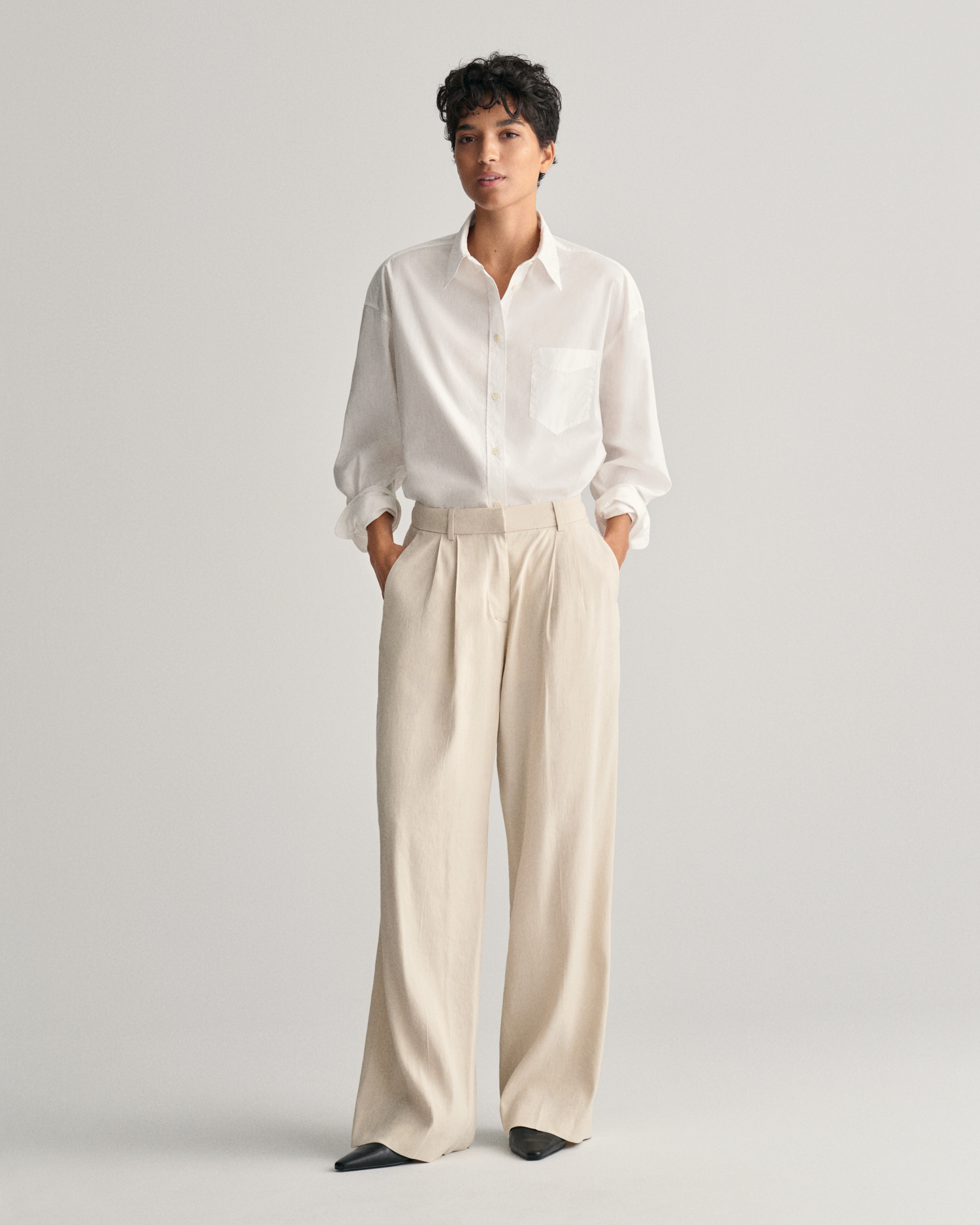 Relaxed Fit Stretch Linen Tailored Pants