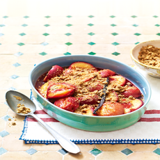 Baked plum crumble