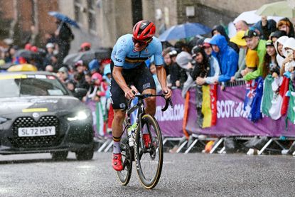 Video: Remco Evenepoel's first day in the rainbow jersey