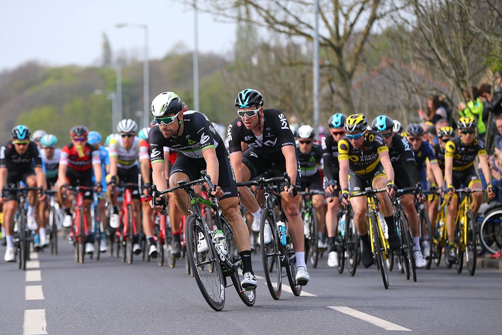 Bernhard Eisel on the front at Tour de Yorkshire
