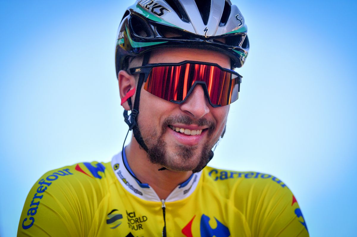Peter Sagan (Bora-Hansgrohe) smiles on the start line