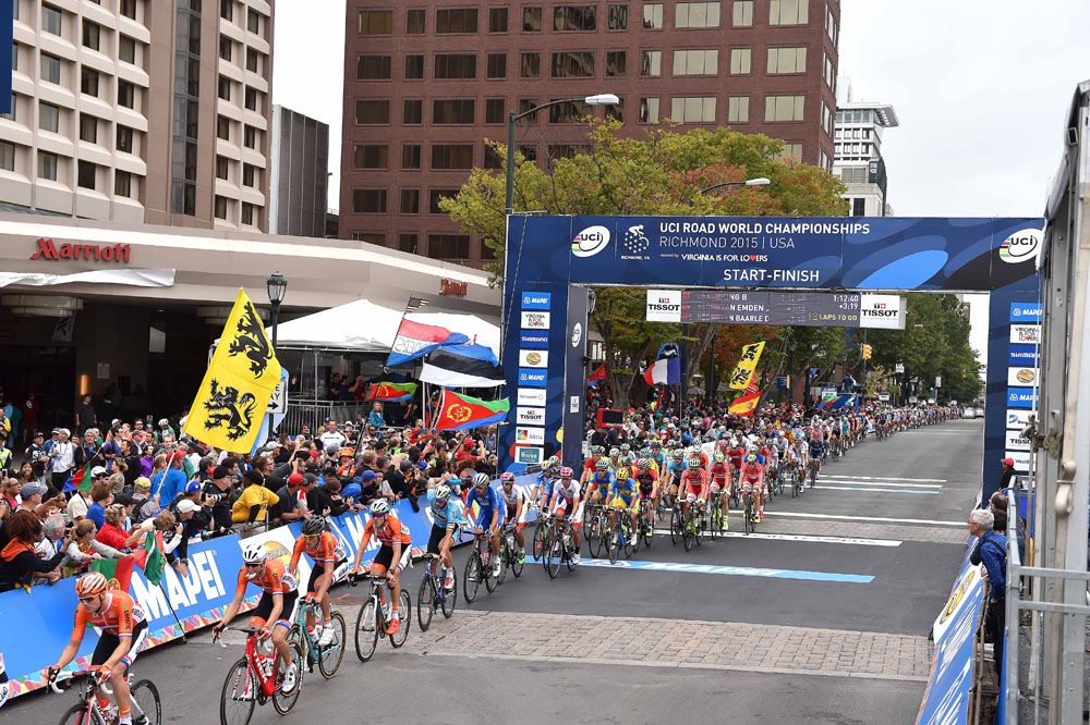 Finishing circuit during elite men's road race