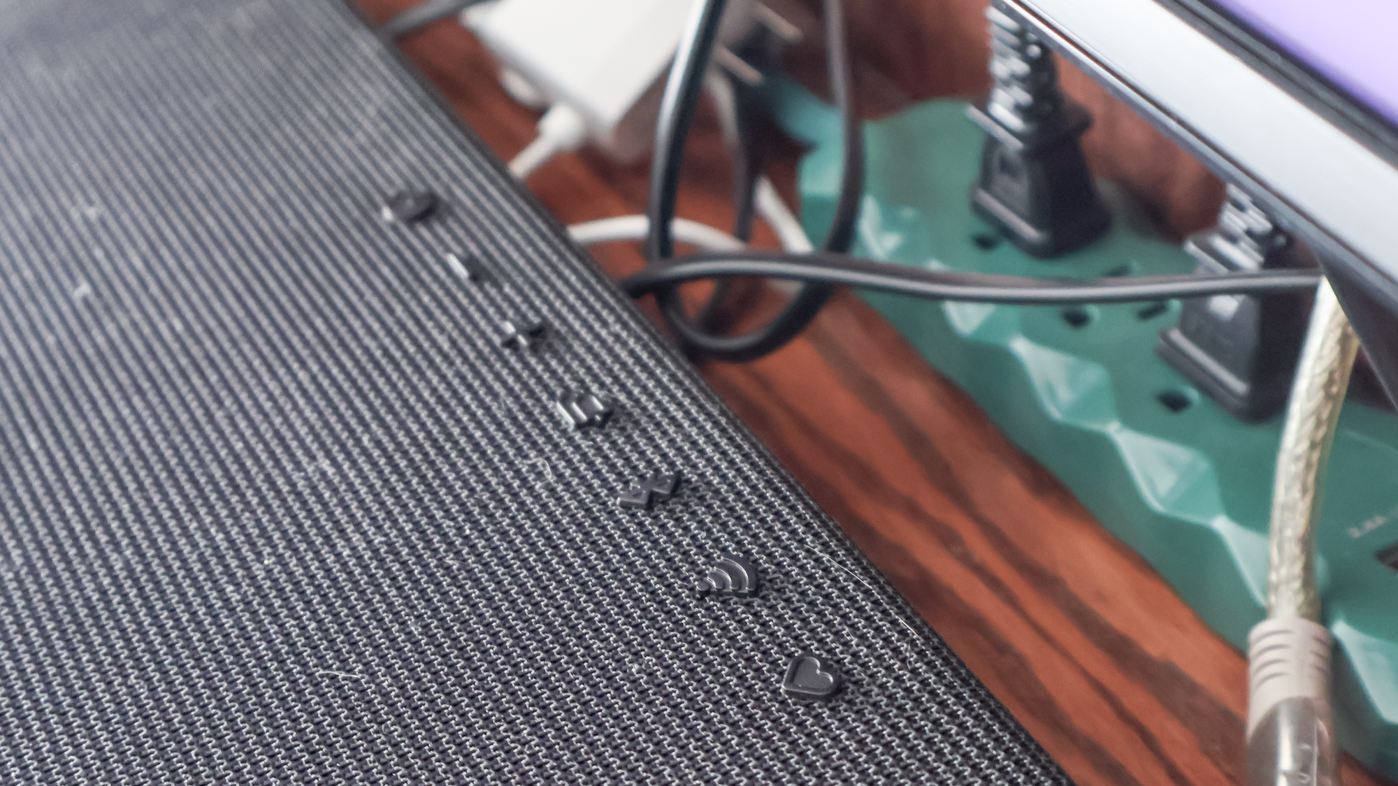 Control buttons on the LG Sound Suite H7 Soundbar
