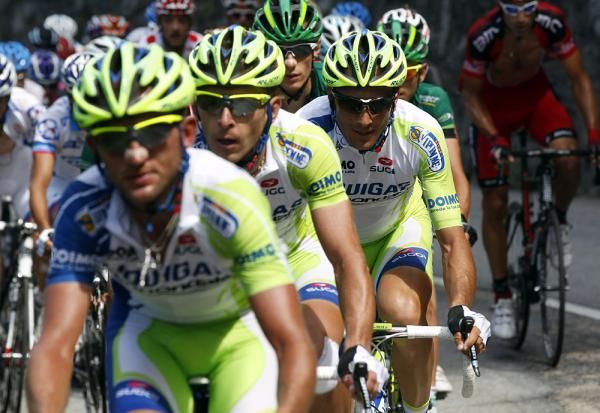 The Liquigas-Cannondale train works for Ivan Basso
