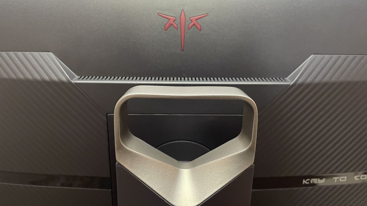 A KTC 25M1 400 Hz gaming monitor.