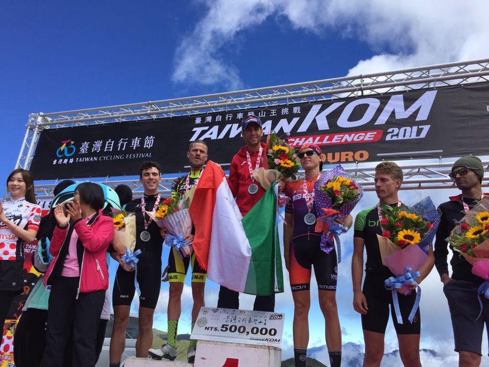Vincenzo Nibali flies the Italian flag at the Taiwan KOM Challenge