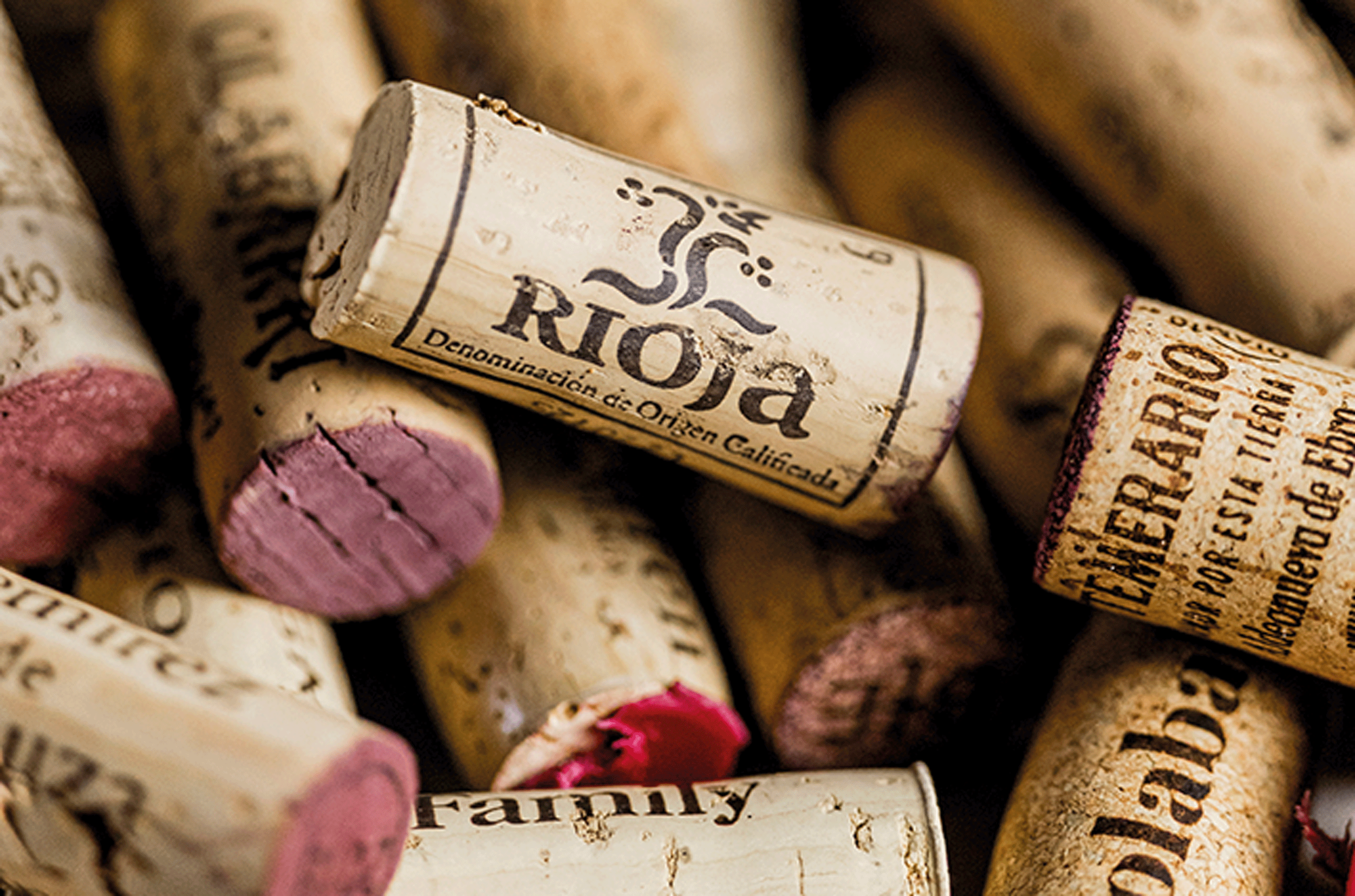 Corks showing the DOCa Rioja stamp