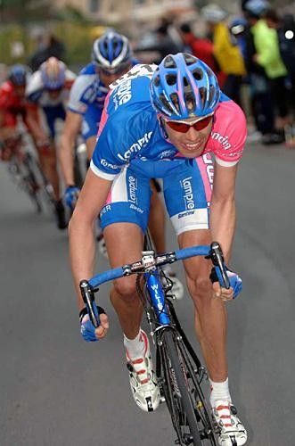 Alessandro Ballan (Lampre-Fondital) attacks on the Poggio