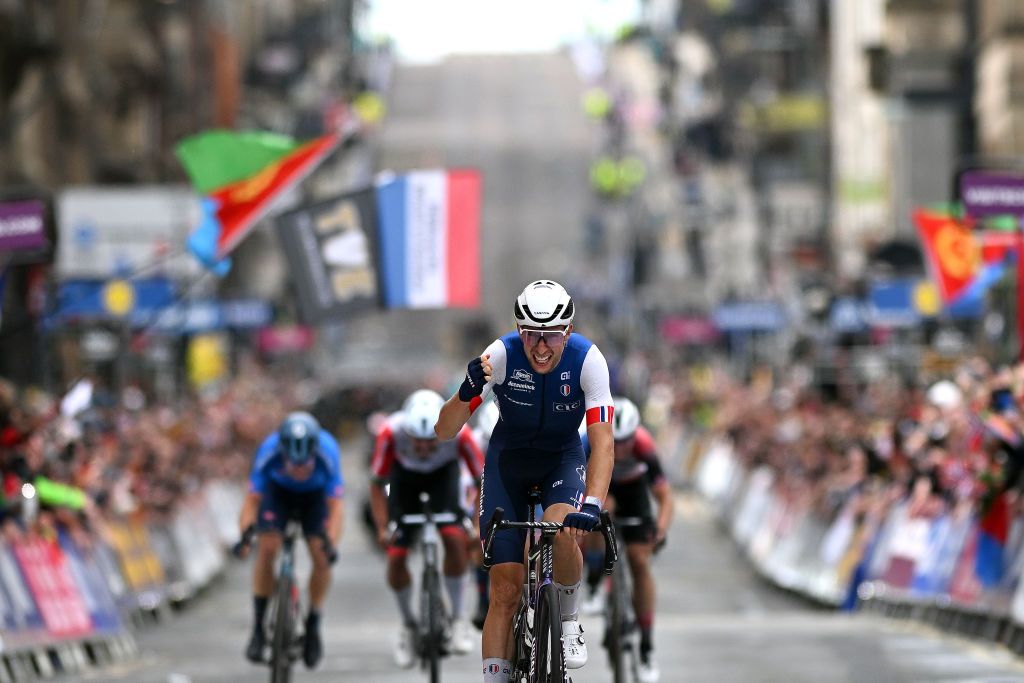 Axel Laurance wins the under-23 world title in Glasgow