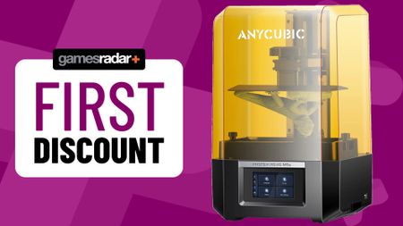 First discount badge with the Anycubic Photon Mono M5s against a purple background, with crosses