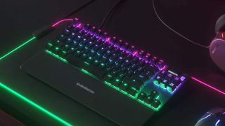 SteelSeries Apex 7 TKL keyboard