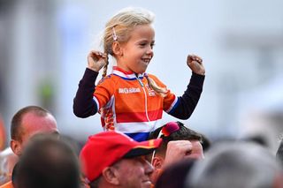 A young fan watches the Dutch women dominate in Innsbruck