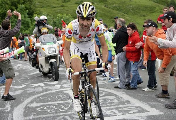 Leonardo Piepoli (Saunier Duval - Scott) was stronger than both his break-away companions on the final climb.
