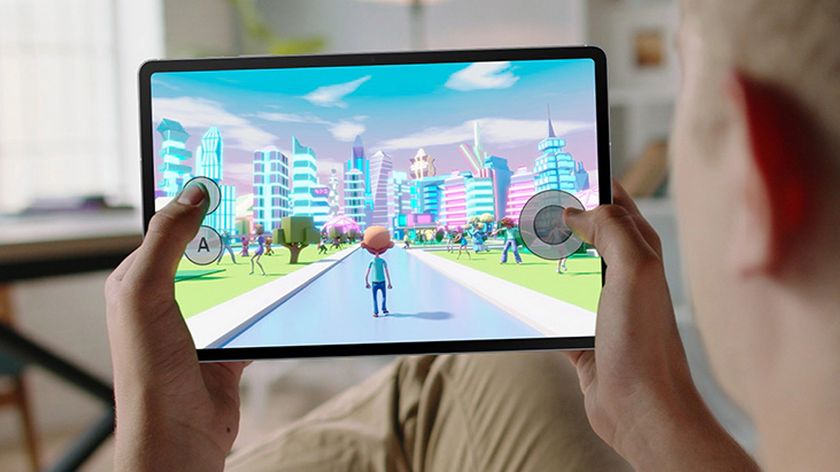 Samsung Galaxy S10 FE Plus lifestyle render