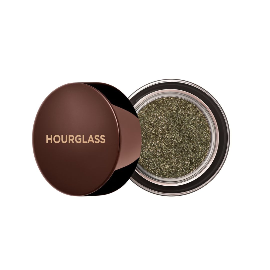 An image showing eyeshadow from Hourglass