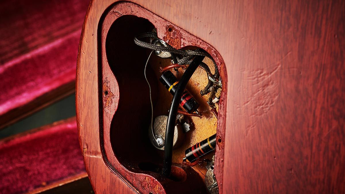 20 ways to improve your Les Paul Guitar World