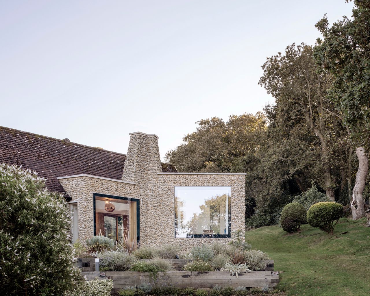 North Sea East Wood, a Norfolk bungalow by Hayhurst and Co