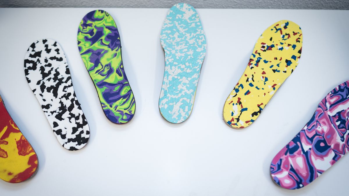 Orthopedic insoles of various colors