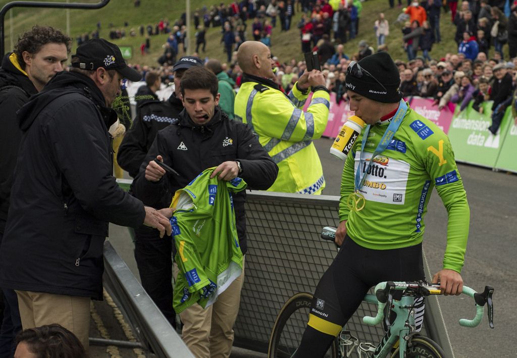 Dylan Groenewegen (LottoNl-Jumbo) after the podium celebration