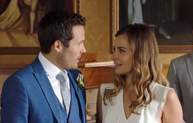 holby city ollie zosia wedding