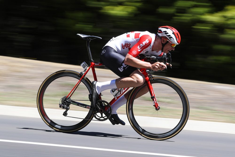 Adam Hansen (Lotto Soudal) goes aero