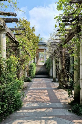 Hampstead Pergola