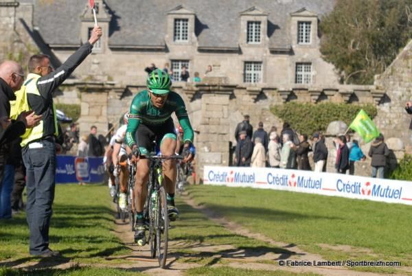 The Tro-Bro Leon more closely resembles a cyclo-cross race at times